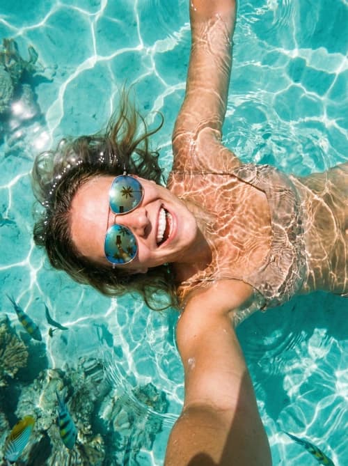 Vibrant Water Selfie