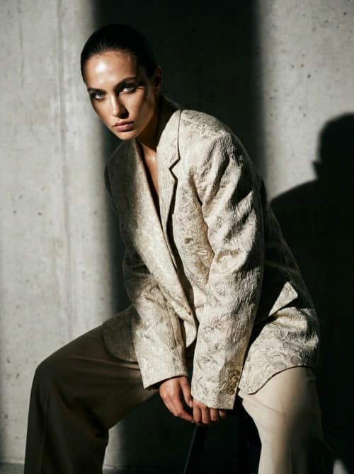 Vogue-Style Fashion Portrait