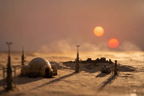 Tilt-Shift Twin Suns Miniature