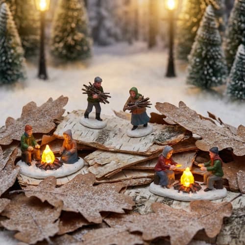 Tiny Winter Fire Gathering