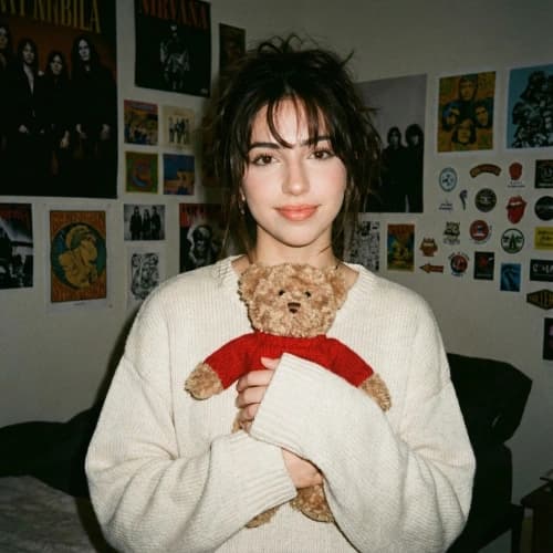 90s Cozy Portrait